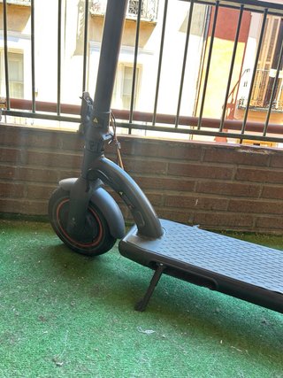 Patinete Eléctrico NAVEE N40