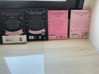 Pack (7) de libros para niños/as. En buen estado.