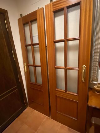 Puertas correderas madera sapelly