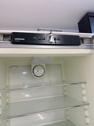 Nevera Liebherr 185x60 con garantía