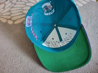 Snapback Vintage Charlotte Hornets NBA