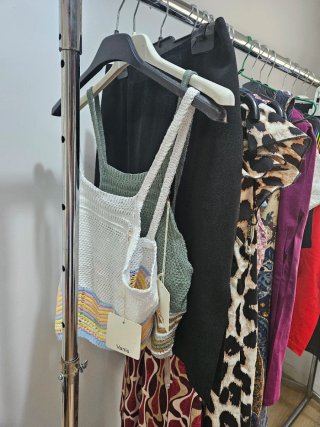 Lote 50 Ropa Mujer y Hombre Casi Nueva