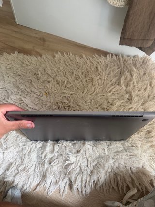 MacBook Pro A1990 Argento/Grigio Spaziale