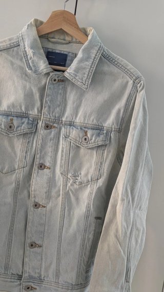 Cazadora vaquera Zara Man desgastada Talla M