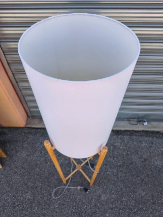 Lampada da terra legno paralume bianco