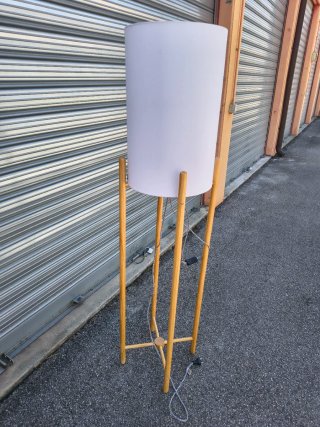 Lampada da terra legno paralume bianco