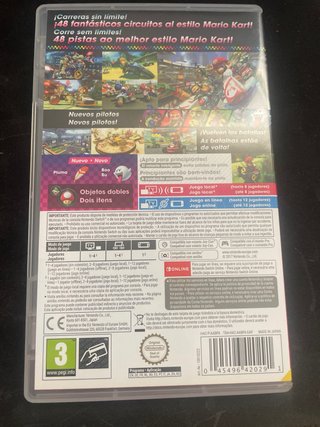 Mario Kart 8 Deluxe Switch + Volante Hori