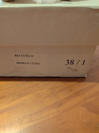Zapatos de cuña con estampado floral
