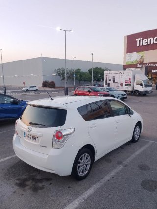 Toyota Verso 2012