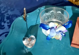 Set portacandele in plastica e legno