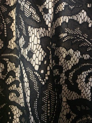 Vestido encaje S + bolsito negro