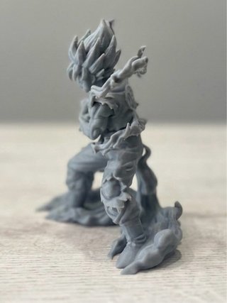 Figura Goku Ultra instinto