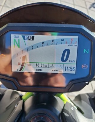 Kawasaki Z900 full