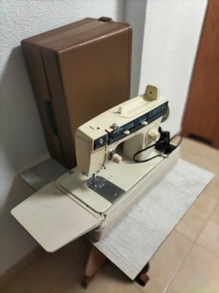 Macchina da Cucire Elettrica SINGER 413