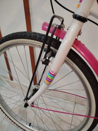 Bicicleta City 24 per ragazze