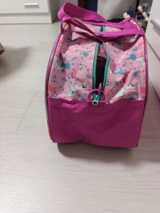 Juego de maleta para niñas .muy muy nuevas.