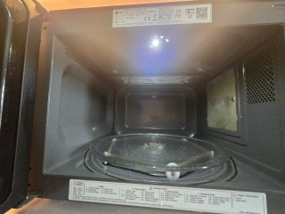 Microondas LG Smart Inverter + base de 2 niveles