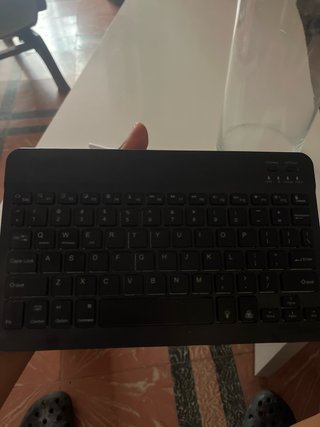 Apple Pencil, iPad, Watch y Teclado
