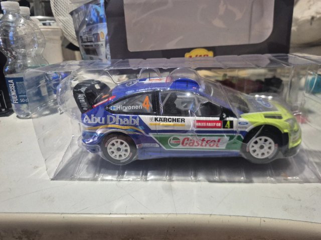 Maqueta Ford Focus WRC 1/18