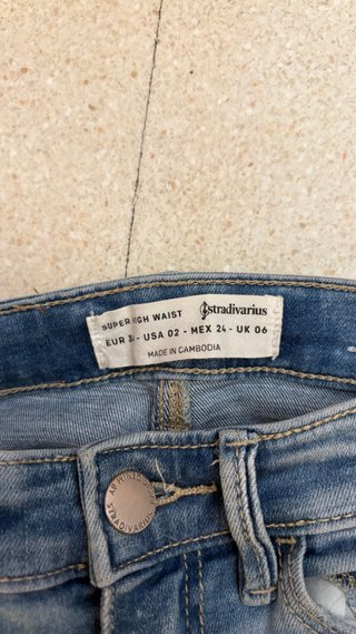 Pantalón vaquero mujer Stradivarius