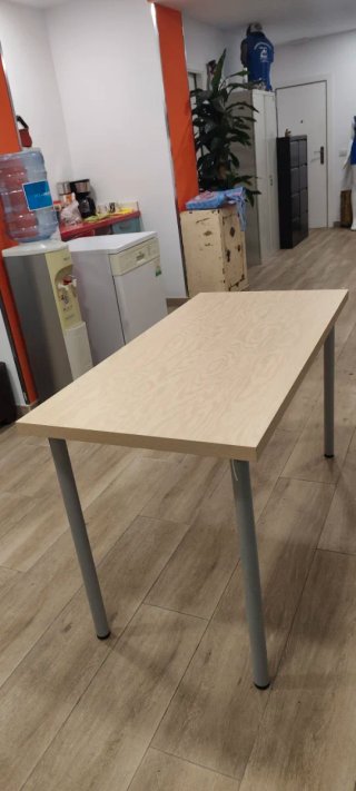 Escritorio Mittcirkel madera y metal