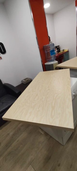 Escritorio Mittcirkel madera y metal