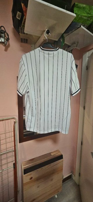 Camiseta New Yorker