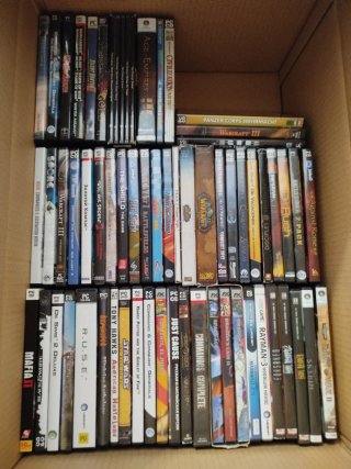 Lote de 65 juegos de PC