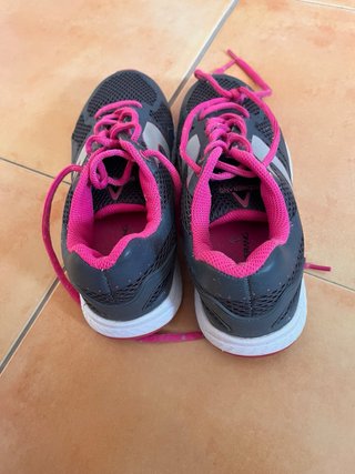 Deportivas Boomerang grises y rosas talla 36