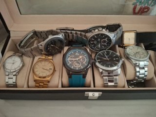 Set di orologi Edifice e Lotus