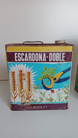 Antigua Lata de Agricultura de Colección