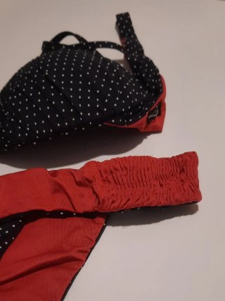 Bikini pois nero e rosso
