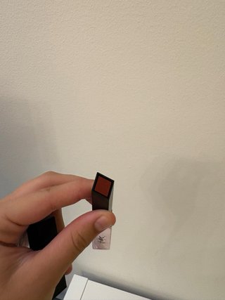 Yves Saint Laurent The Slim Glow Matte 202
