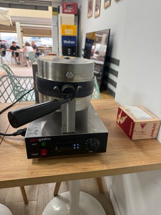 Gofrera profesional GGM Gastro giratoria