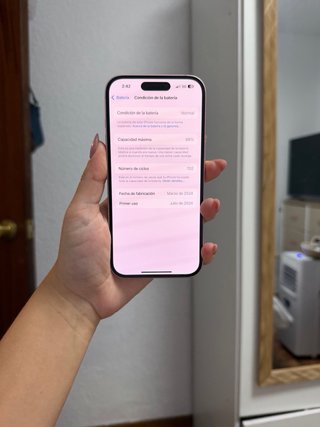 iPhone 15 Apple