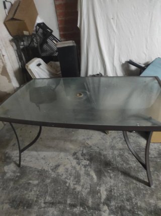Mesa de exterior cristal y metal