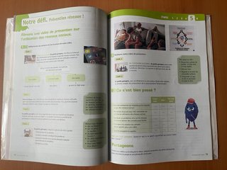 FrançaisB1.1. 4 Secundaria. Adomania, extra fau...