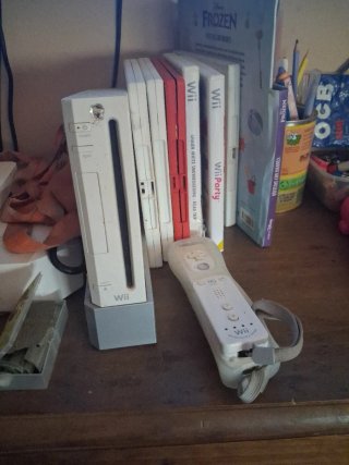 Consola Wii Blanca + Mando + Juegos