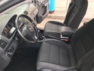 Volkswagen Touran 2012