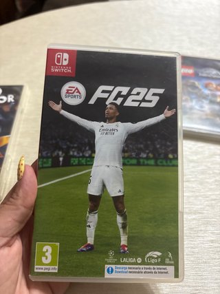 Consegna di videogiochi per Nintendo Switch