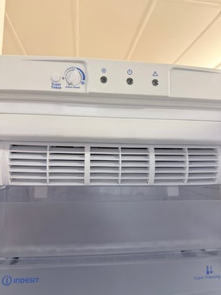 Congelatore Indesit con garanzia