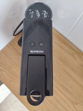 Cafetera Essenza Mini