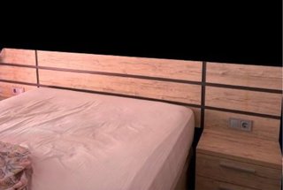 Cabecero y mesitas de noche madera