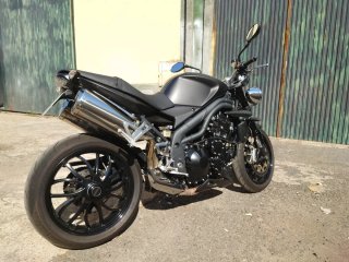 Triumph Speed Triple 1050