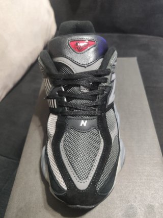 New Balance 9060 Sapatilhas Cinza Vermelho