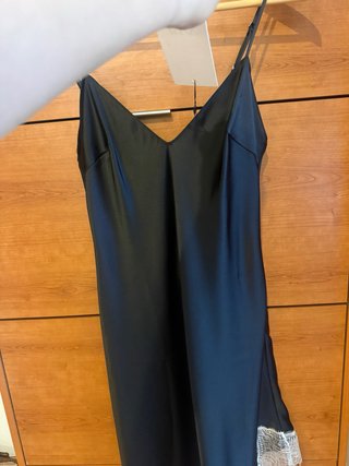 Vestido Zara satén con encaje mujer