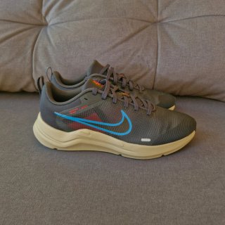 Nike Downshifter 12 Gris/Azul Nuevas