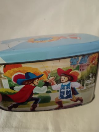 Caja de caramelos El Gorriaga Irún. Antigua.