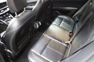 Alfa Romeo Stelvio 2017