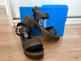Sandalias Mustang Talla 39